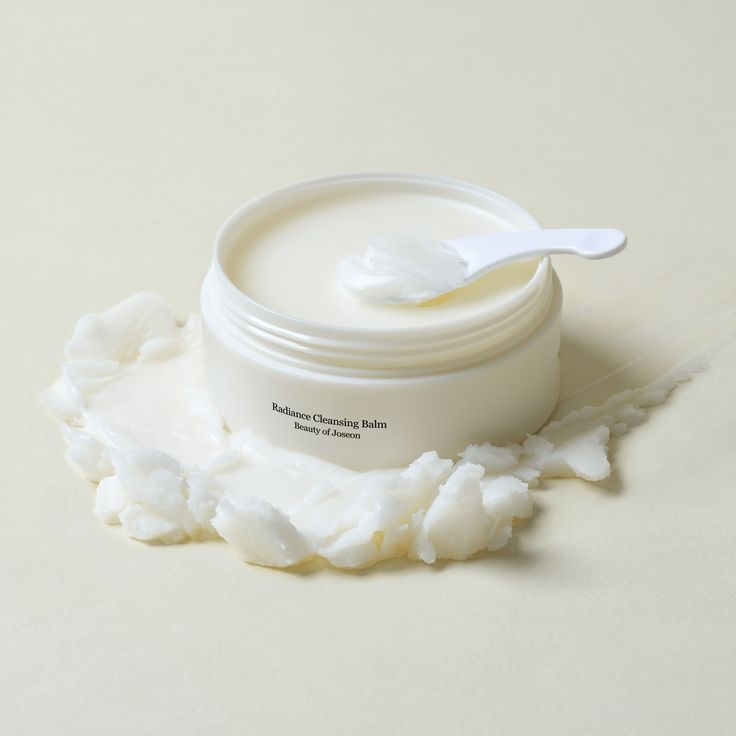 Купити Бальзам для очищення та зняття макіяжу Beauty of Joseon Radiance Cleansing Balm на LovelyBunny.com.ua