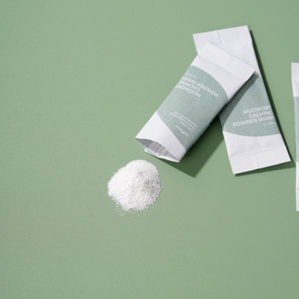 Купити Ензимна пудра з полином для проблемної шкіри Isntree Mugwort Calming Powder Wash на LovelyBunny.com.ua