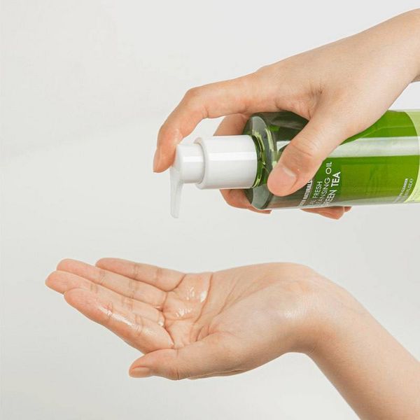 Купити Заспокійлива гідрофільна олія з зеленим чаєм NEOGEN Dermalogy Real Fresh Cleansing Oil Green Tea на LovelyBunny.com.ua