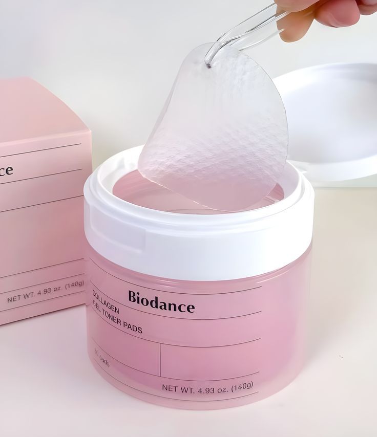 Купити Зміцнювальні колагенові педи для обличчя Biodance Collagen Gel Toner Pads на LovelyBunny.com.ua