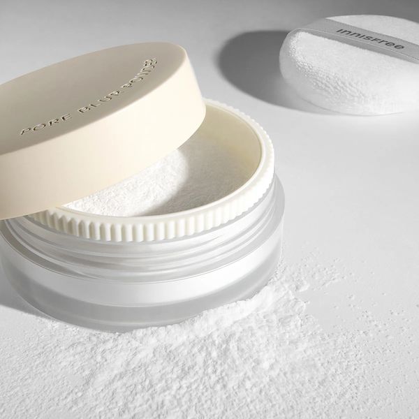 Купити Матувальна розсипчаста пудра Innisfree Pore Blur Powder на LovelyBunny.com.ua