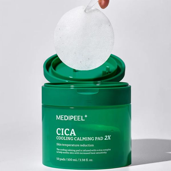 Купити Охолоджуючі заспокійливі педи для обличчя MEDI-PEEL Cica Cooling Calming Pad на LovelyBunny.com.ua